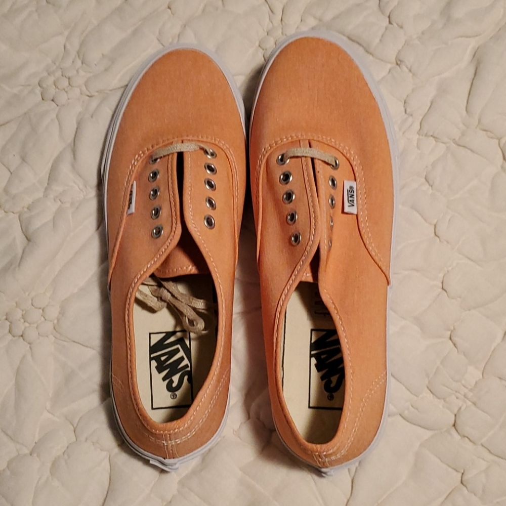Vans sneakers NEW